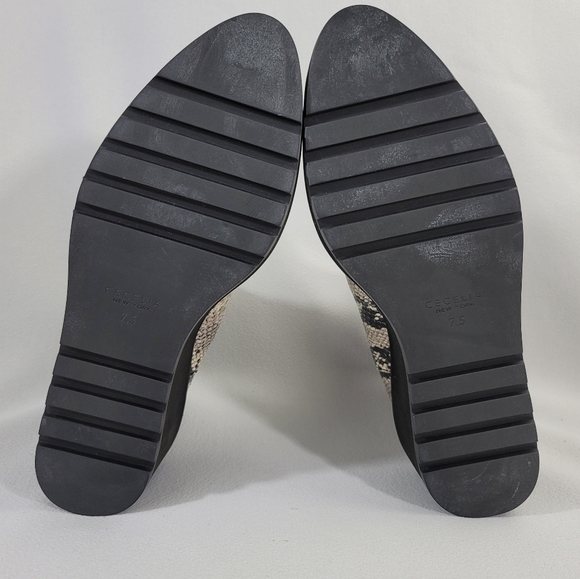 Cecelia New York Gemma Wedge Booties Sz 7.5 M - Picture 9 of 16